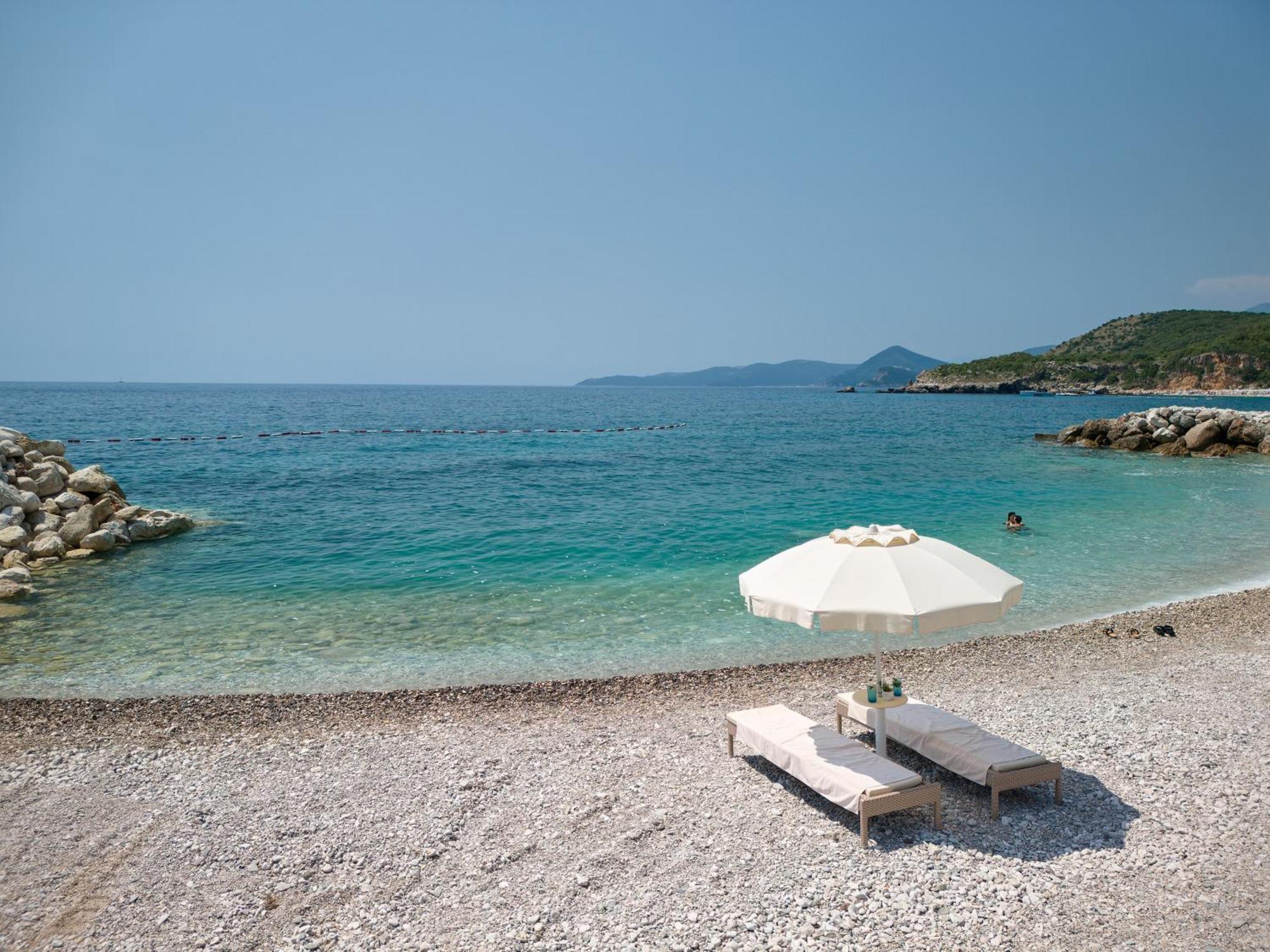 Ananti Resort, Residences & Beach Club - The Leading Hotels Of The World Sveti Stefan Zewnętrze zdjęcie